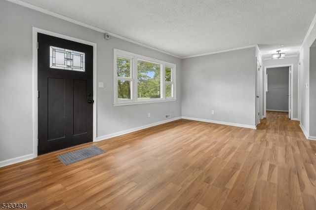 34 Liberty St, Freehold Boro, NJ 07728