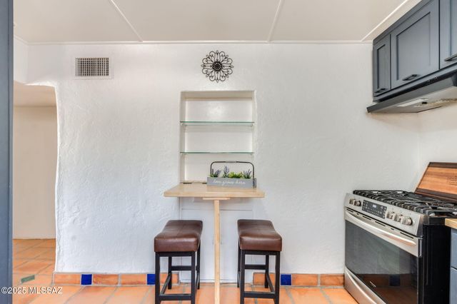 238 E Rodeo Drive, Tucson, AZ 85714