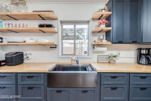 238 E Rodeo Drive, Tucson, AZ 85714