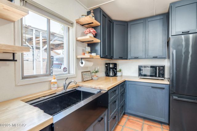 238 E Rodeo Drive, Tucson, AZ 85714