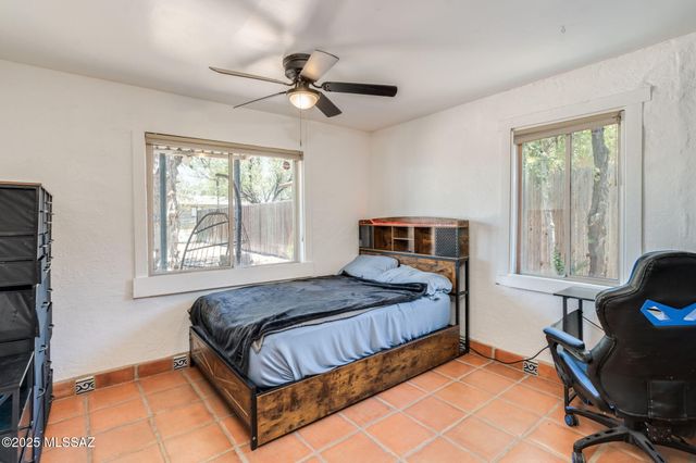 238 E Rodeo Drive, Tucson, AZ 85714