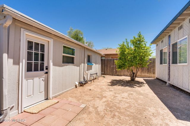 238 E Rodeo Drive, Tucson, AZ 85714