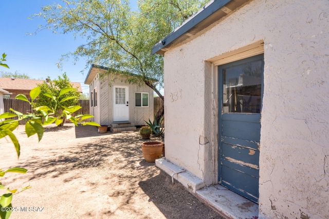 238 E Rodeo Drive, Tucson, AZ 85714