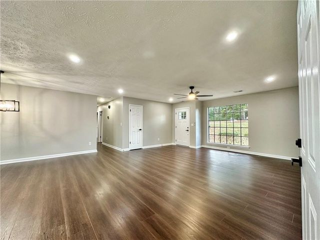 8198 Winewood Court, Riverdale, GA 30274