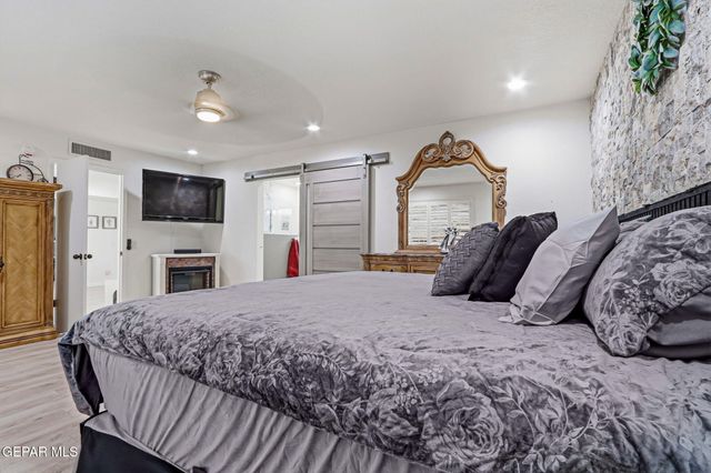 3245 STONE EDGE Drive, El Paso, TX 79904