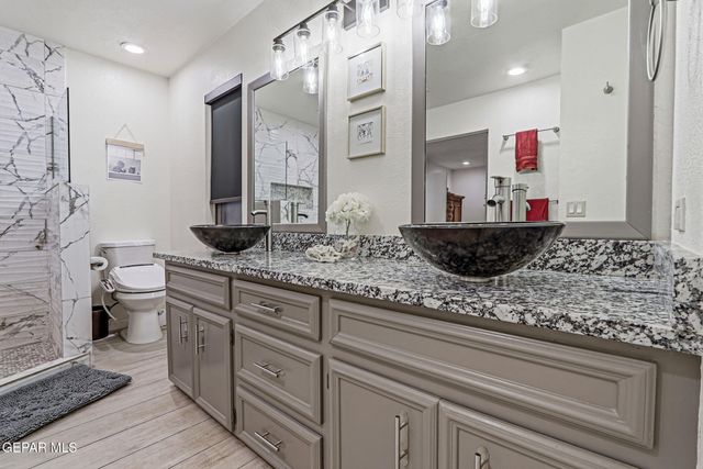 3245 STONE EDGE Drive, El Paso, TX 79904