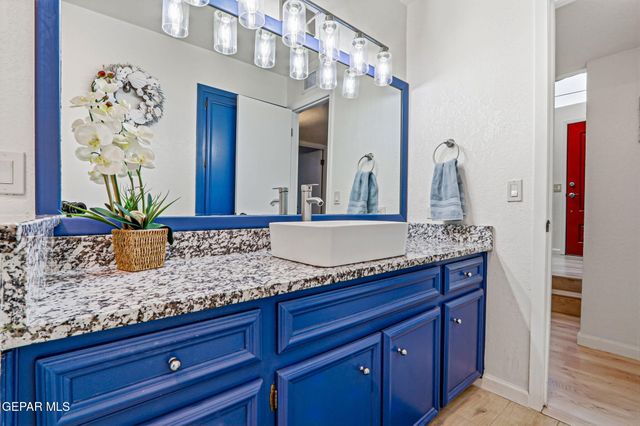 3245 STONE EDGE Drive, El Paso, TX 79904