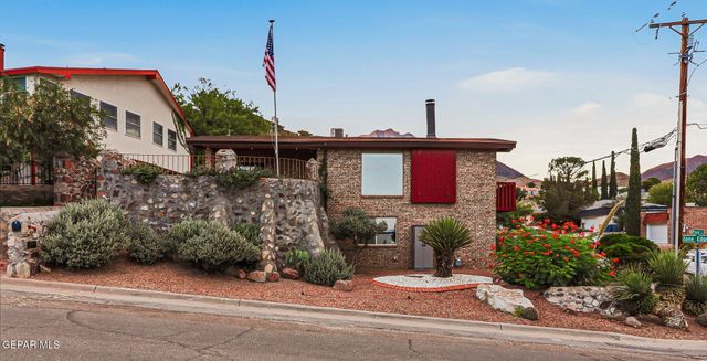 3245 STONE EDGE Drive, El Paso, TX 79904