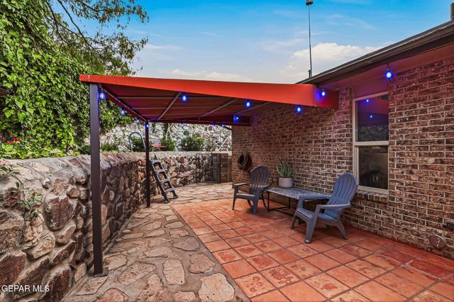 3245 STONE EDGE Drive, El Paso, TX 79904