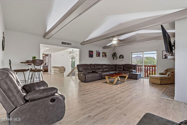 3245 STONE EDGE Drive, El Paso, TX 79904