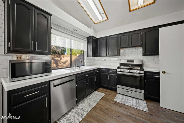 42734 56th Street West, Lancaster, CA 93536