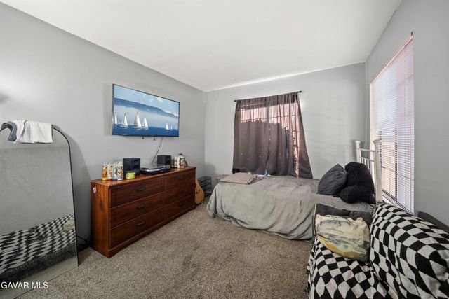 42734 56th Street West, Lancaster, CA 93536