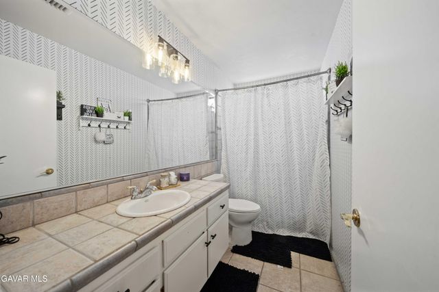 42734 56th Street West, Lancaster, CA 93536
