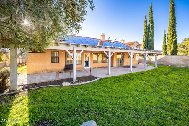 42734 56th Street West, Lancaster, CA 93536