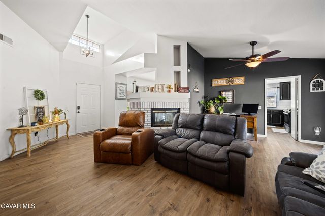 42734 56th Street West, Lancaster, CA 93536