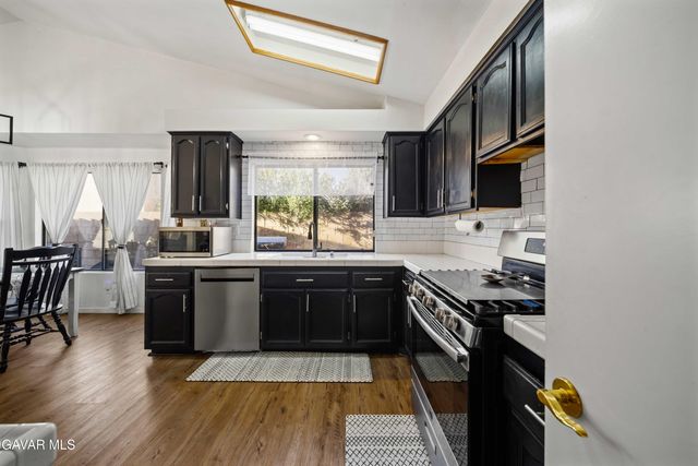42734 56th Street West, Lancaster, CA 93536
