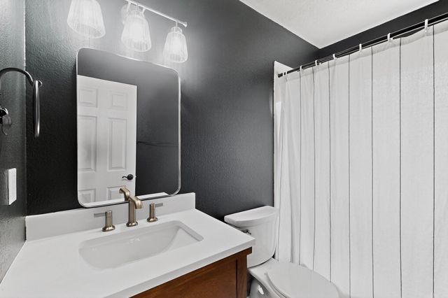 8 Fawn Road, Cedar Crest, NM 87008