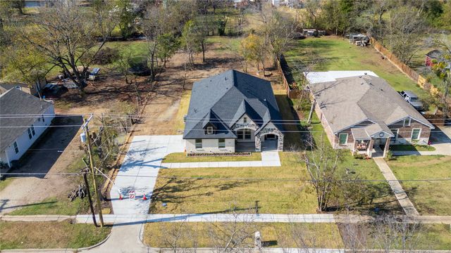 817 N Virginia Street, Terrell, TX 75160