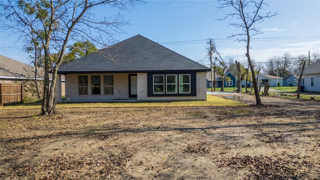 817 N Virginia Street, Terrell, TX 75160