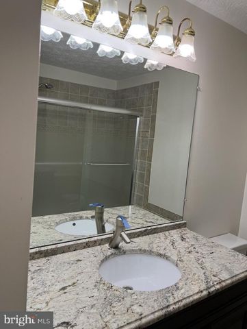 3737 KEEFER CT, Fairfax, VA 22033