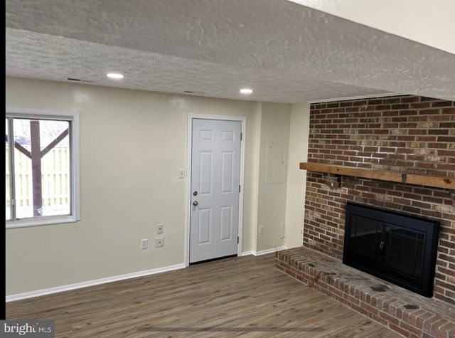 3737 KEEFER CT, Fairfax, VA 22033