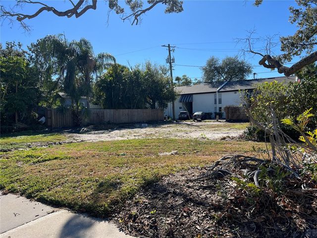 404 E DAVIS BOULEVARD, Tampa, FL 33606