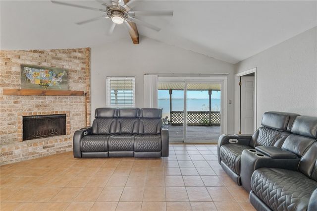 722 Oriole St, Corpus Christi, TX 78418