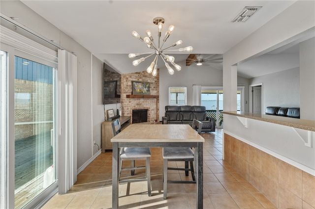 722 Oriole St, Corpus Christi, TX 78418