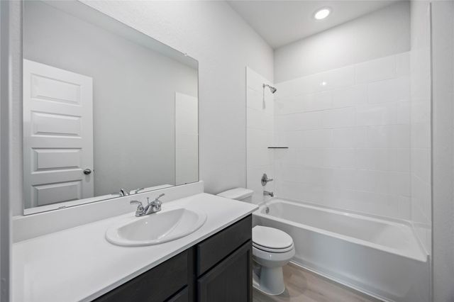 3066 Arrowwood Drive, Brookshire, TX 77423