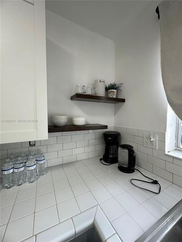 1700 Cleveland St 106, Hollywood, FL 33020