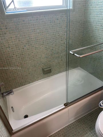 1700 Cleveland St 106, Hollywood, FL 33020