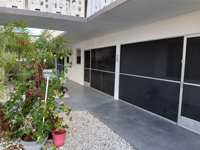 1700 Cleveland St 106, Hollywood, FL 33020