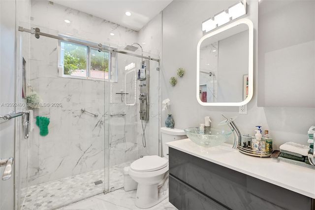 860 NE 127th Street, North Miami, FL 33161
