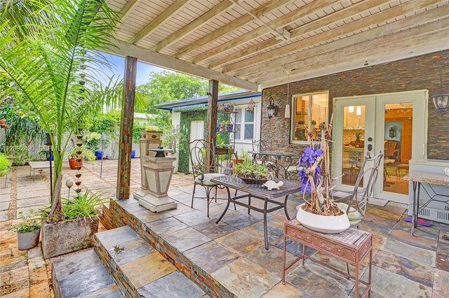 860 NE 127th Street, North Miami, FL 33161
