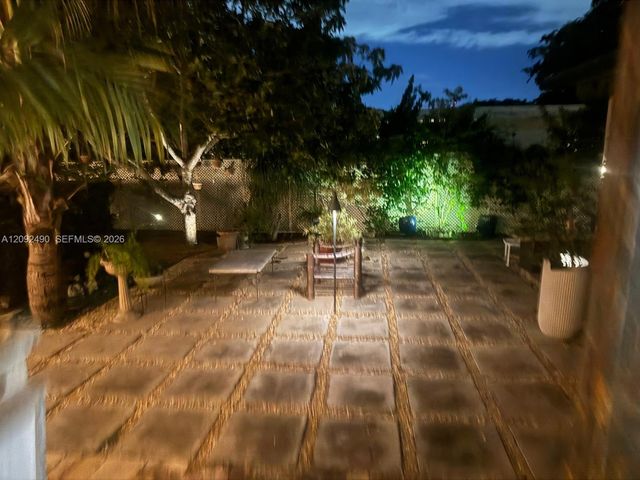 860 NE 127th Street, North Miami, FL 33161