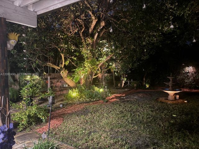 860 NE 127th Street, North Miami, FL 33161