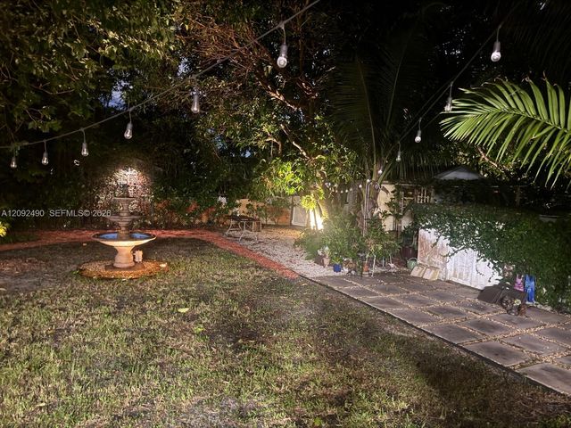860 NE 127th Street, North Miami, FL 33161