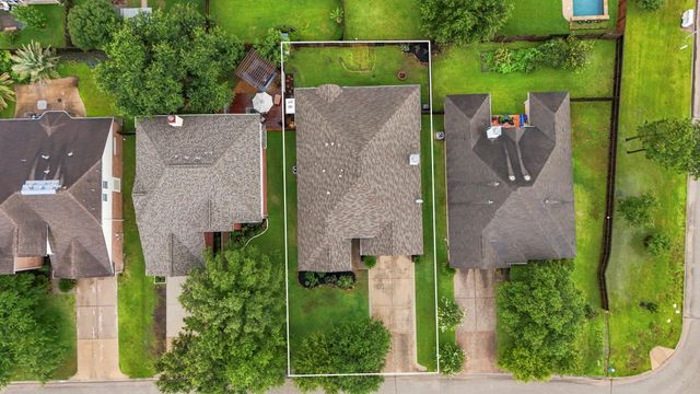 12706 Sienna Trails Drive, Tomball, TX 77377