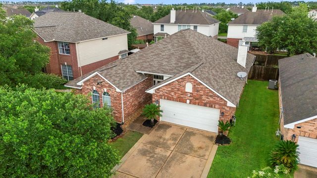 12706 Sienna Trails Drive, Tomball, TX 77377