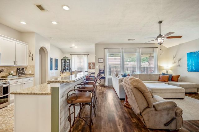12706 Sienna Trails Drive, Tomball, TX 77377