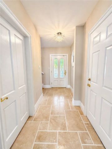 4615 White Oak, Encino, CA 91316