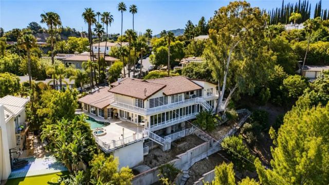 4615 White Oak, Encino, CA 91316