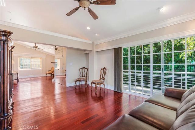 4615 White Oak, Encino, CA 91316