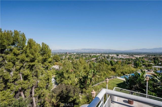 4615 White Oak, Encino, CA 91316
