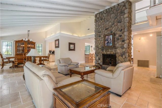 4615 White Oak, Encino, CA 91316