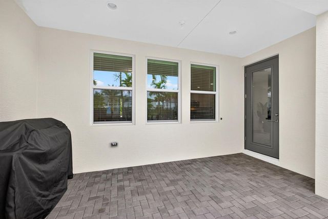 16131 Oakview Drive, Westlake, FL 33470