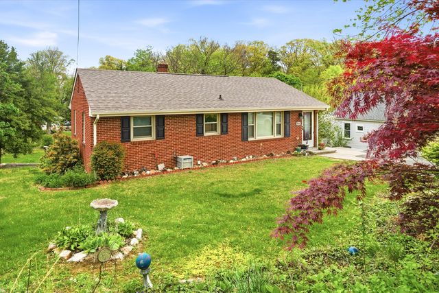 5011 Victoria ST, Roanoke, VA 24017