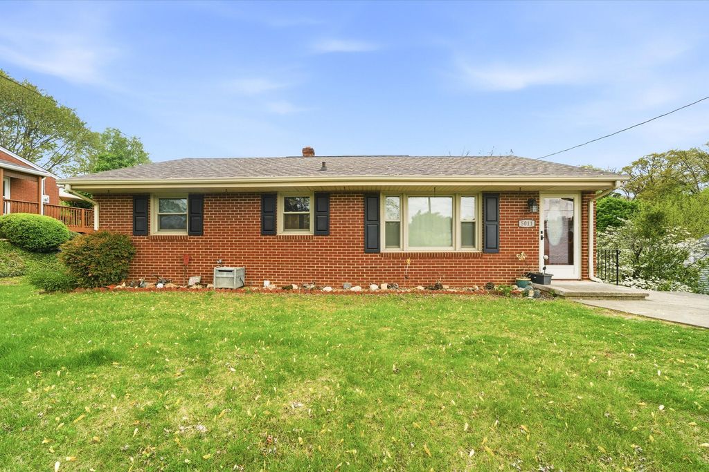 5011 Victoria ST, Roanoke, VA 24017