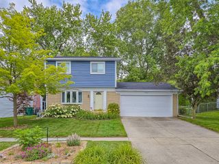 7957 Meadowview Court, Ypsilanti, MI 48197