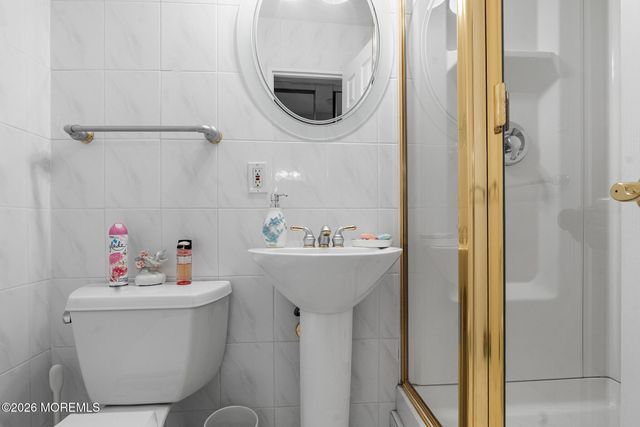 675 Ocean Avenue 5F, Long Branch, NJ 07740